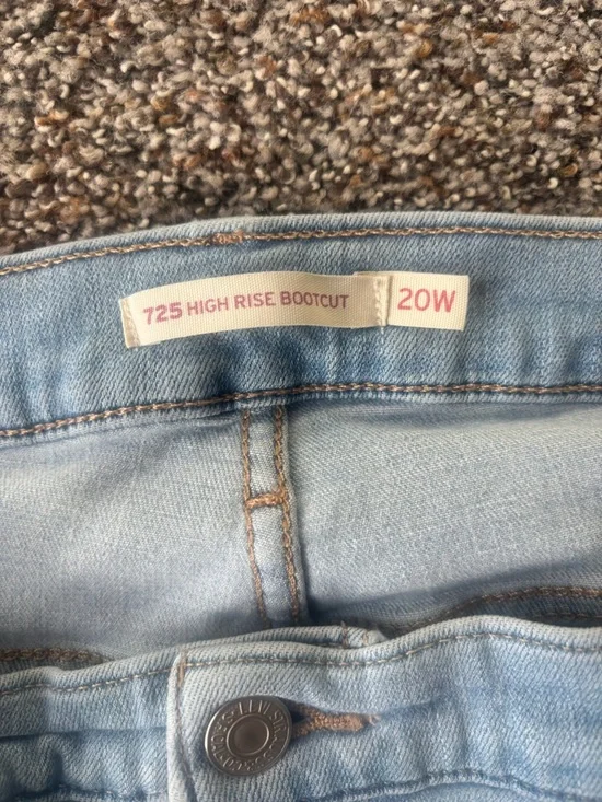 Levi’s 725 High Rise Bootcut Jeans Light Wash Plus Size 20W - Picture 4 of 8